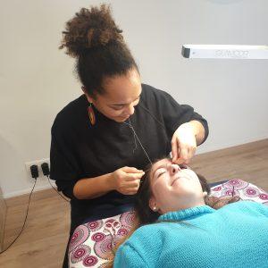 Institut de beauté, massages, Soins visages, Anti-âge, épilations au fil, cire orientale, caramel, vernis semi-permanent, cils, bien-être, Gap , 05 La Roche des Arnaud, LA Freissinouse, épilation sourcils au fil